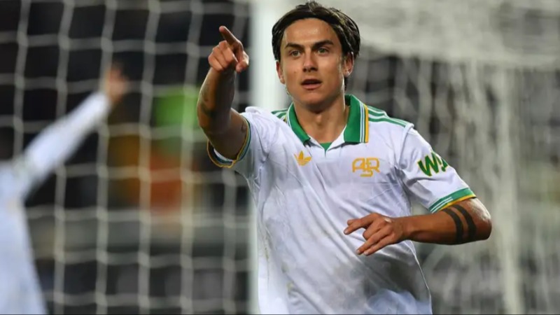 Dybala កំពុងជិតចាកចេញពី Roma ខណៈ Flamengo និង Boca Juniors ប្រជែងគ្នាចង់បានកីឡាកររូបនេះ ហើយអនាគតរបស់គាត់អាចនិងលេងនៅក្រៅអឺរ៉ុប